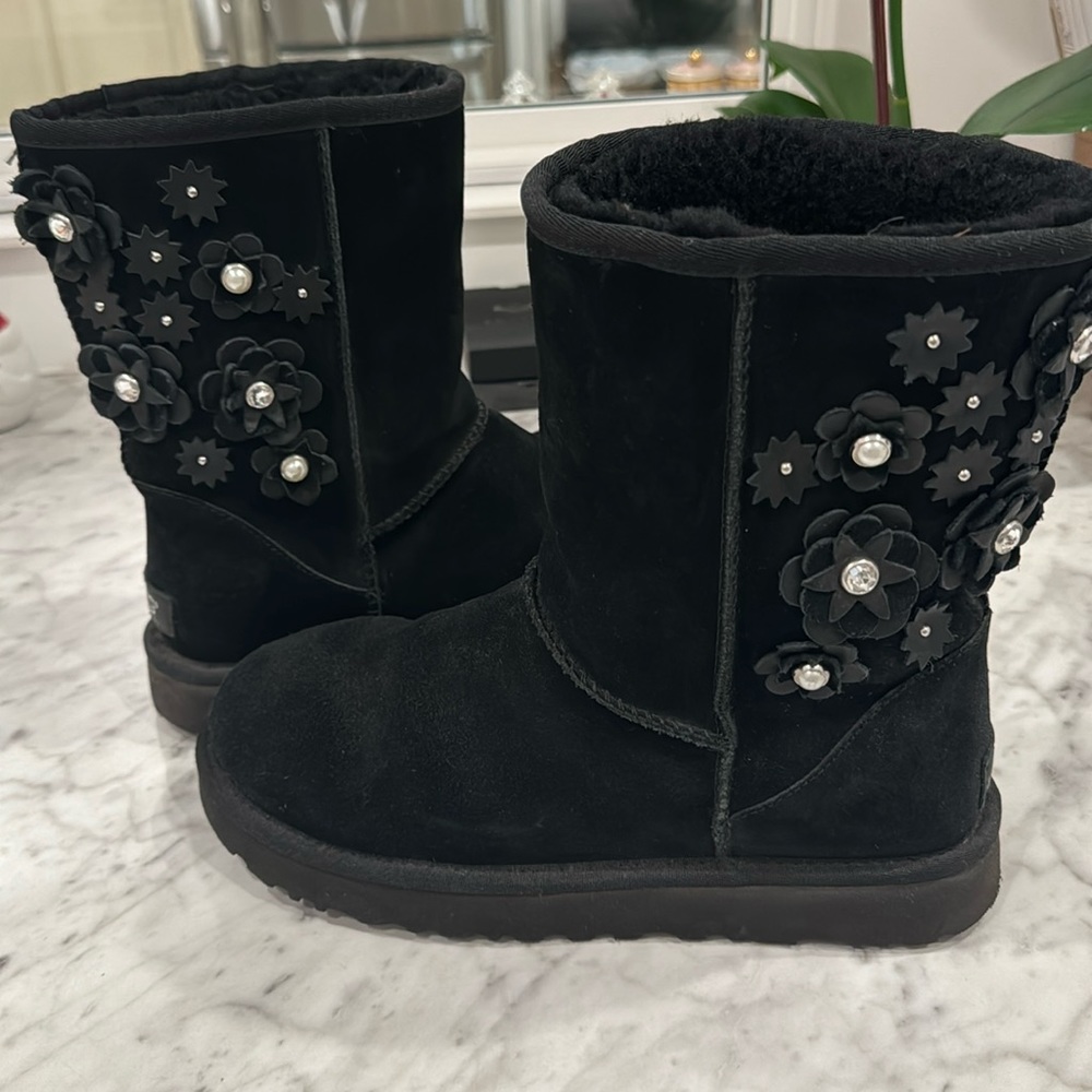 UGG - embellished boots